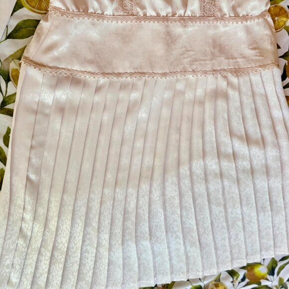 VTG 80s 'Gunne Sax' Style drop waist dress w/ lace details & pleated skirt - Picture 7 of 8